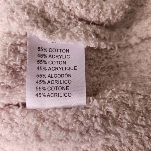 Miracle Cream V-Neck Sweater Nwt - Picture 4 of 5